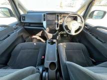 2010 Nissan Serena