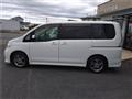 2006 Nissan Serena