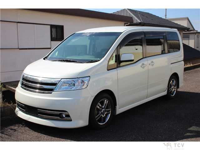 2006 Nissan Serena