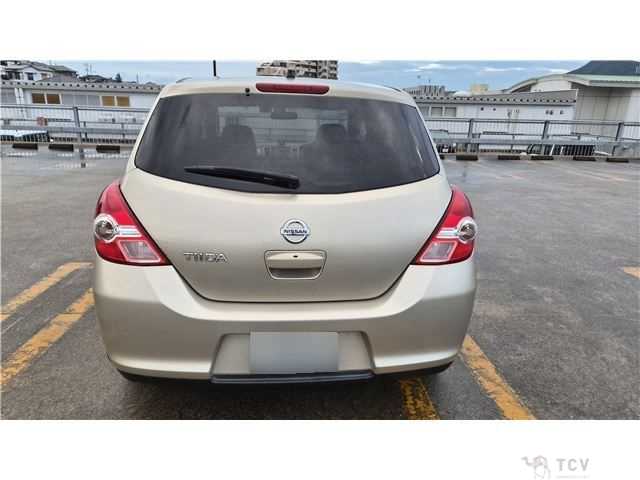 2009 Nissan Tiida