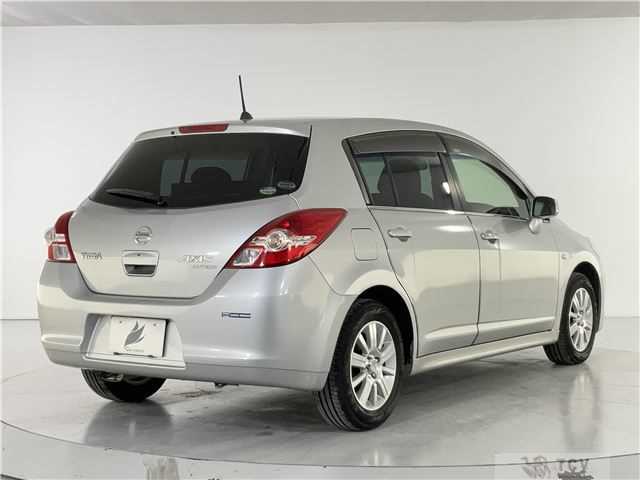 2012 Nissan Tiida