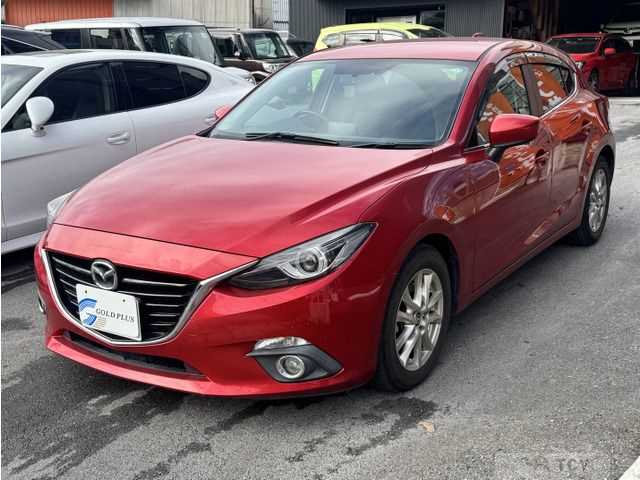 2013 Mazda Axela Sport