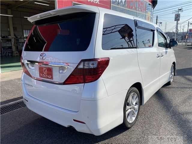 2008 Toyota Alphard