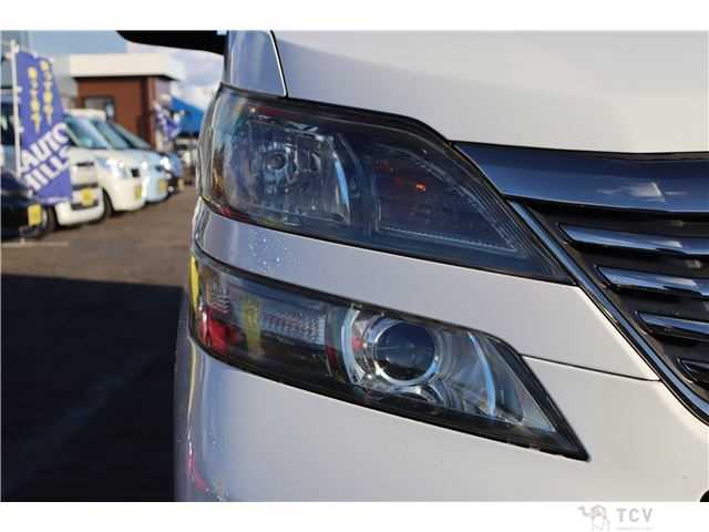 2011 Toyota Vellfire