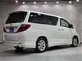 2010 Toyota Alphard