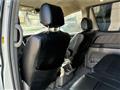 2005 Toyota Alphard