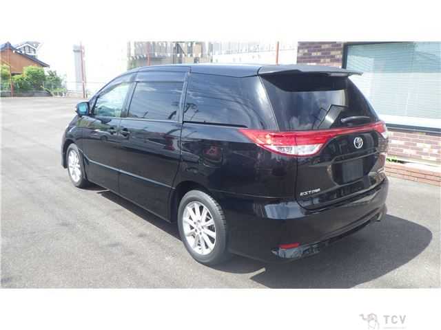 2009 Toyota Estima