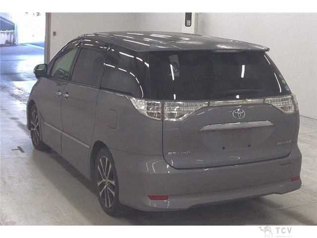 2013 Toyota Estima