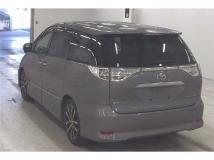 2013 Toyota Estima