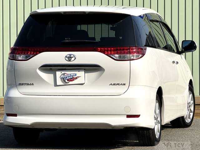 2010 Toyota Estima
