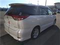 2006 Toyota Estima