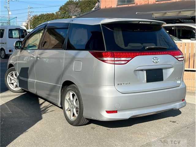 2008 Toyota Estima