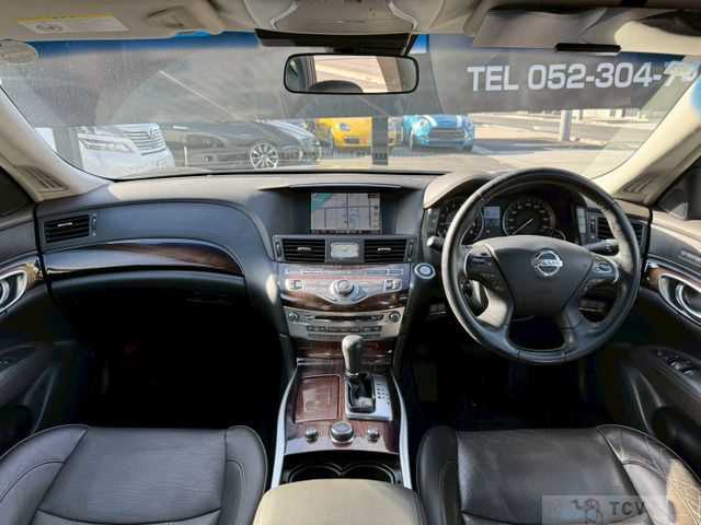 2011 Nissan FUGA HYBRID