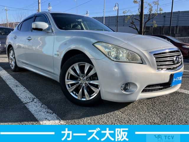 2011 Nissan FUGA HYBRID