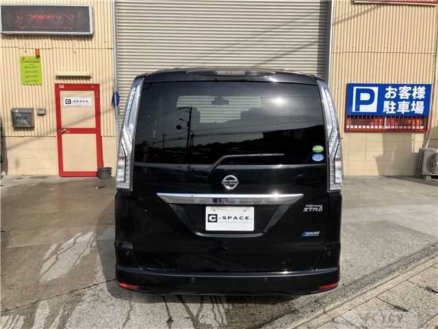 2014 Nissan Serena