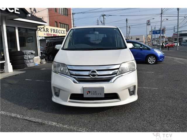 2013 Nissan Serena