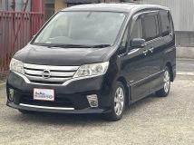 2013 Nissan Serena