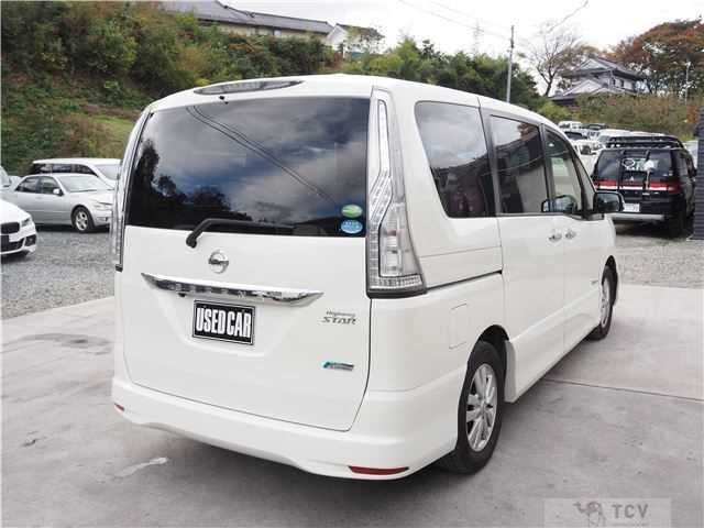 2014 Nissan Serena