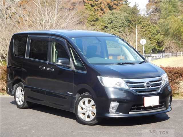 2013 Nissan Serena