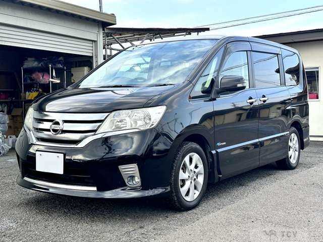 2012 Nissan Serena