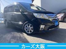 2013 Nissan Serena