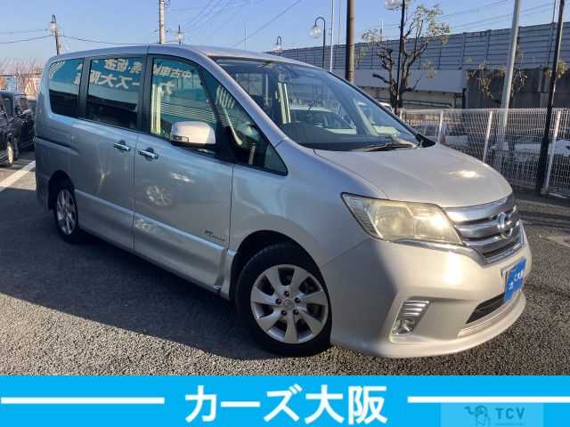 2013 Nissan Serena