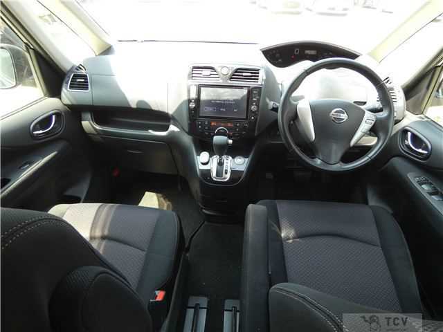 2013 Nissan Serena
