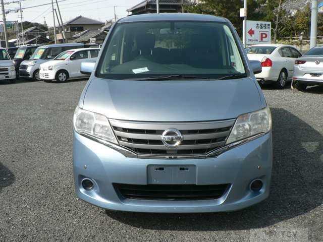 2013 Nissan Serena