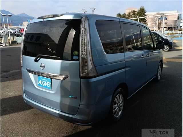 2013 Nissan Serena