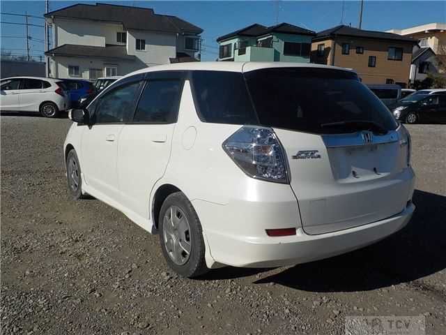 2012 Honda Fit shuttle