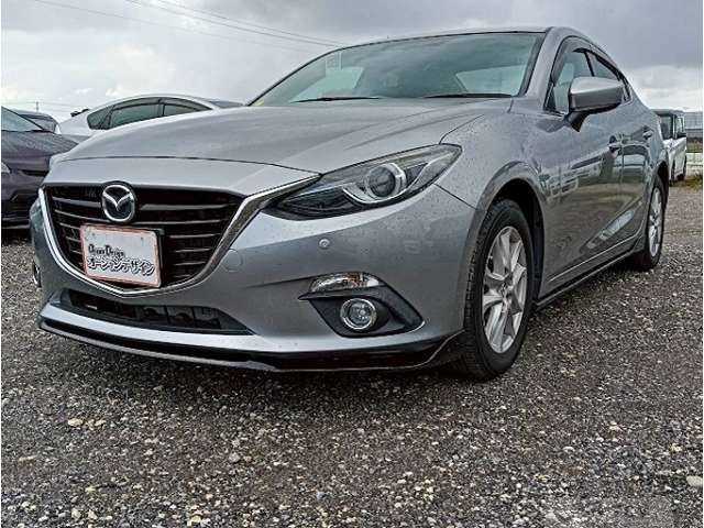 2014 Mazda Axela