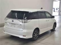 2013 Toyota Estima Hybrid