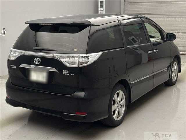 2011 Toyota Estima Hybrid