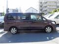2009 Nissan Serena