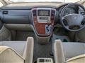 2004 Toyota Alphard
