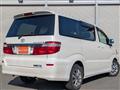 2004 Toyota Alphard