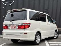 2004 Toyota Alphard