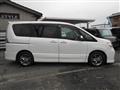 2011 Nissan Serena