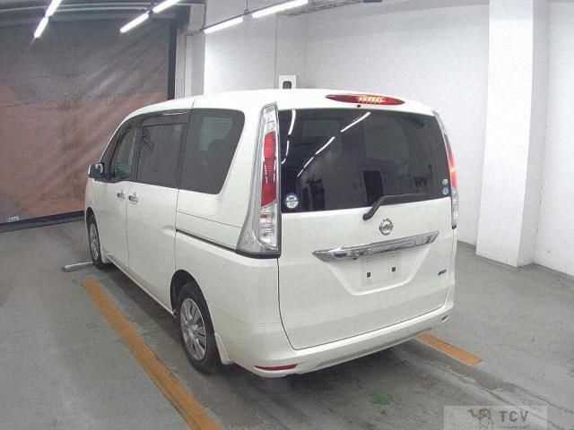 2011 Nissan Serena