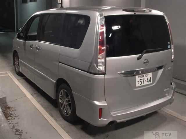 2011 Nissan Serena