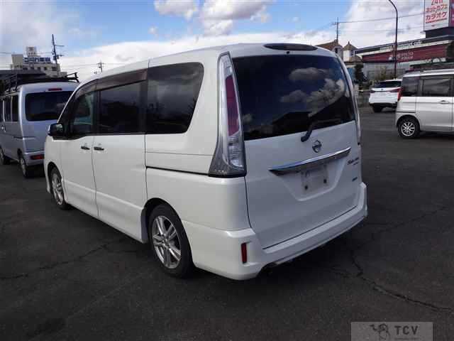 2012 Nissan Serena