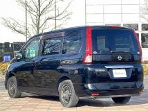 2009 Nissan Serena