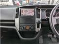 2009 Nissan Serena