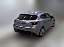 2014 Mazda Axela Sport