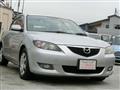 2004 Mazda Axela