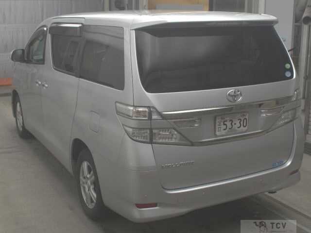 2014 Toyota Vellfire