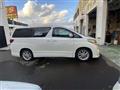 2010 Toyota Alphard