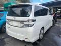 2013 Toyota Vellfire