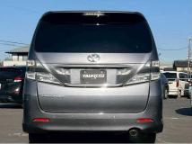 2010 Toyota Vellfire