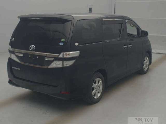 2013 Toyota Vellfire